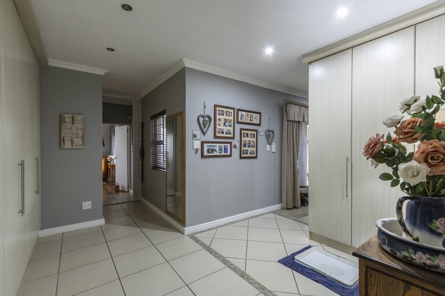 3 Bedroom Property for Sale in Helena Heights Western Cape